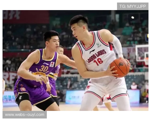 广东队新援崔永熙焦泊乔受困伤病,赛季初段出战成疑